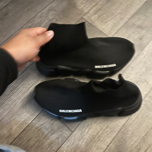 US size 7 worn once - Picture 4 of 5